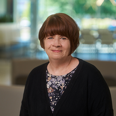 Headshot of Amy Renn